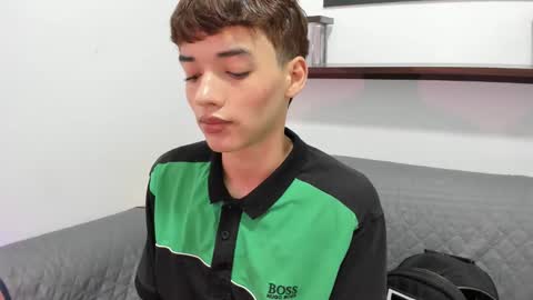 Snapshot of danniels_sweet chatting on 01.08.25 danniels_sweet online show from 01.08.25