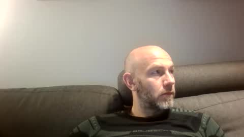 danny81boy online show from 10.18.25