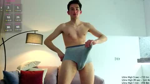 danny__magic online show from 12.19.25