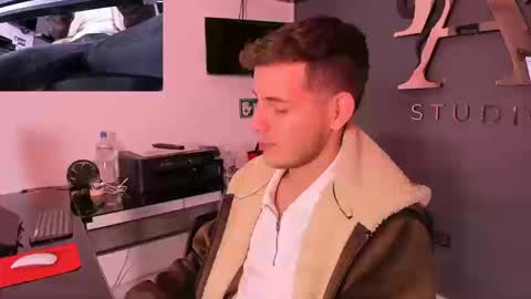 danny_and_lara online show from 09.20.25