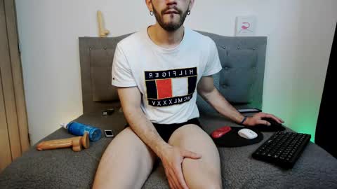 Danny and Alex online show from 03.10.25