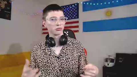 Danny online show from 10.24.25