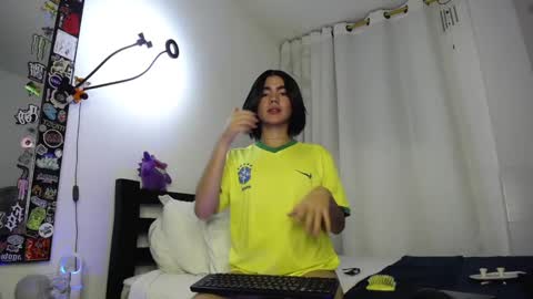 Snapshot of danny_winslow chatting on 12.04.24 Danny online show from 12.04.24