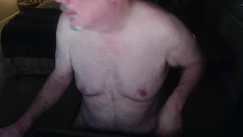 Snapshot of dannybear chatting on 03.04.25 Danny bear online show from 03.04.25