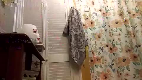 Snapshot of dannyblitz461136 chatting on 10.31.25 dannyblitz461136 online show from 10.31.25