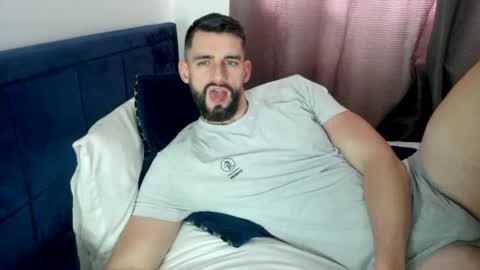 Naughtystr8D online show from 01.31.25
