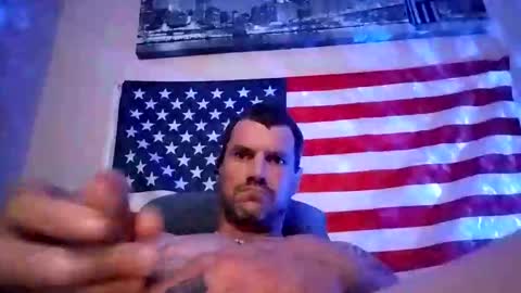 Snapshot of danpar5150 chatting on 09.21.25 danpar5150 online show from 09.21.25