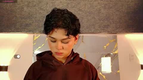 Snapshot of dante_bre chatting on 10.02.25 dante_bre online show from 10.02.25