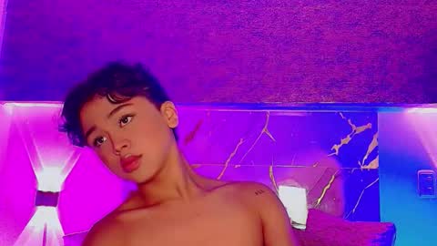 Snapshot of dante_bre chatting on 10.16.25 dante_bre online show from 10.16.25