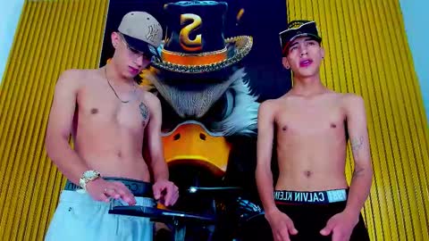 dante_brown1 online show from 10.15.25