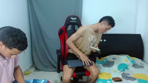 Snapshot of dante_lord chatting on 12.20.24 Dante online show from 12.20.24