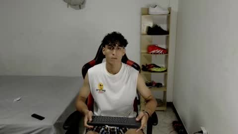 Snapshot of dante_lord chatting on 10.16.25 Dante online show from 10.16.25