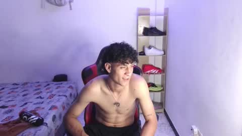 Snapshot of dante_lord chatting on 10.24.25 Dante online show from 10.24.25