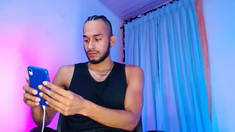 Snapshot of dantesantoro chatting on 02.15.26 Dante Santoro online show from 02.15.26