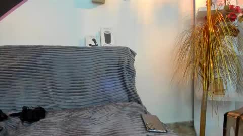 Snapshot of dantewinter_ chatting on 03.07.26 Dante Winter online show from 03.07.26