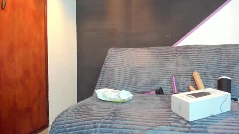 Snapshot of dantewinter_ chatting on 04.11.26 Dante Winter online show from 04.11.26