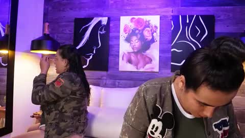 Dany And Alexa online show from 10.21.25