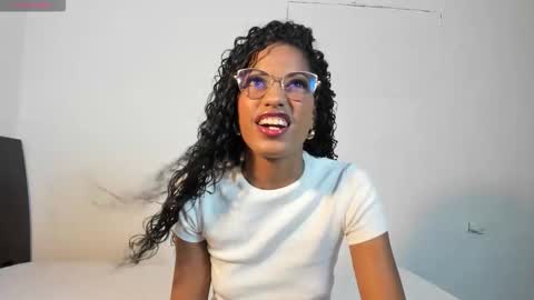 hi im DanyBest Squirter here on cb online show from 10.14.25