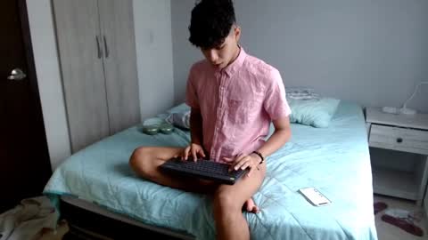 Dany everglot online show from 12.23.24