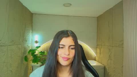 Dany online show from 11.21.25