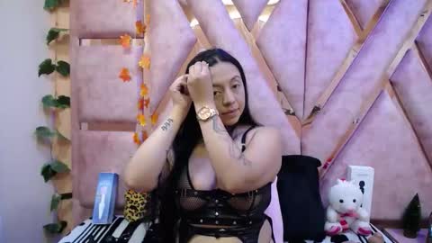 DanySwet online show from 11.26.25