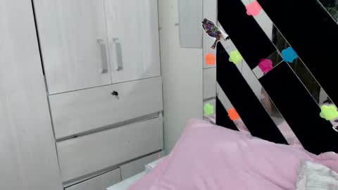 daphne877046 online show from 10.26.25