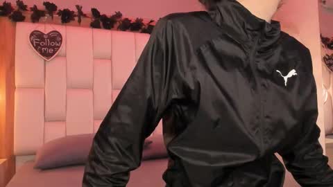 daphne_and_roger online show from 02.24.26