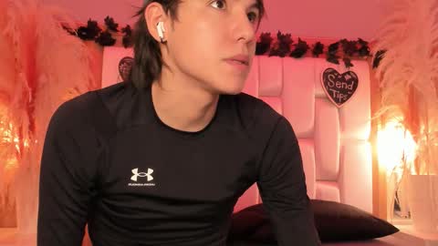 daphne_and_roger online show from 02.28.26