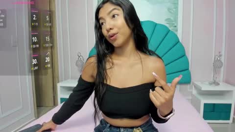 Snapshot of daphne_fox_ chatting on 01.09.25 Daphne  online show from 01.09.25