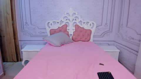 Snapshot of daphne_fox_ chatting on 03.04.25 Daphne  online show from 03.04.25