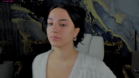 Snapshot of daphne_moss chatting on 12.14.24 Agatha online show from 12.14.24