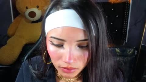 Snapshot of daphne_nicole_b chatting on 03.10.26 daphne_nicole_b online show from 03.10.26