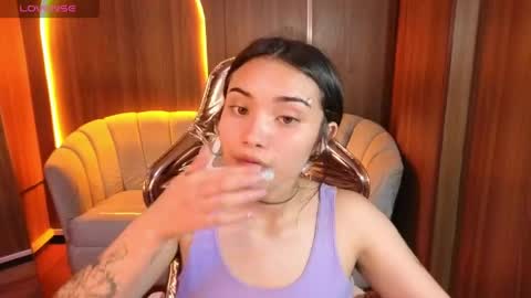 Snapshot of daphne_nicole_b chatting on 04.29.26 daphne_nicole_b online show from 04.29.26
