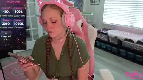 Daphne Madison online show from 06.22.26