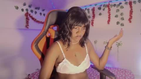 Daphne online show from 02.07.25