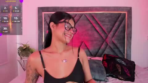 Daphne online show from 02.05.25