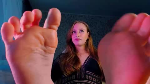 Darcy Siren online show from 10.10.25