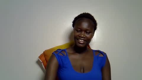 Snapshot of dare_daisy chatting on 10.23.25 dare_daisy online show from 10.23.25