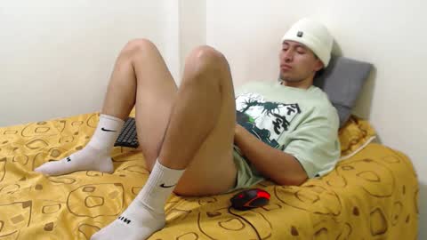 Snapshot of darekgates chatting on 02.11.25 Darekgates online show from 02.11.25