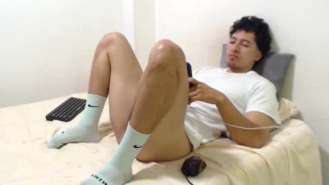 Snapshot of darekgates chatting on 02.26.25 Darekgates online show from 02.26.25