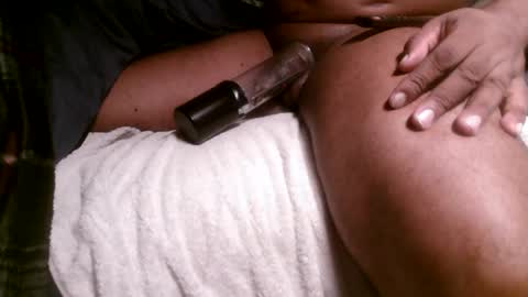 Betty and Robert Play time online show from 09.14.25