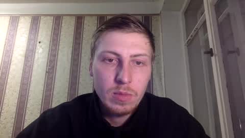 Snapshot of darienlarge chatting on 12.02.24 darienlarge online show from 12.02.24