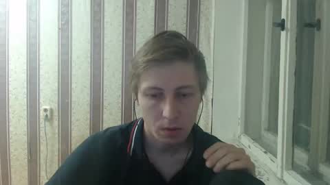 Snapshot of darienlarge chatting on 02.14.25 darienlarge online show from 02.14.25