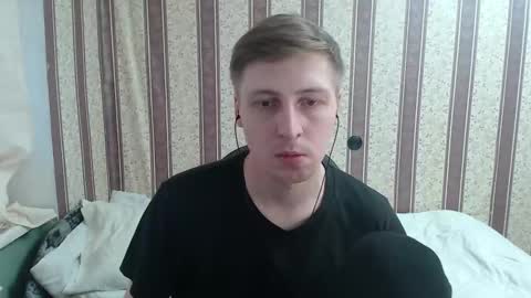 Snapshot of darienlarge chatting on 03.12.25 darienlarge online show from 03.12.25