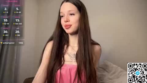 Snapshot of darina_night chatting on 01.21.25 Darina Night online show from 01.21.25