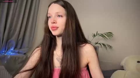 Snapshot of darina_night chatting on 02.02.25 Darina Night online show from 02.02.25