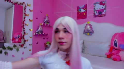 DaripQueen online show from 12.17.24