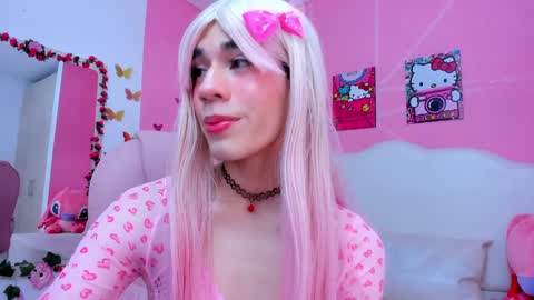 DaripQueen online show from 02.14.25