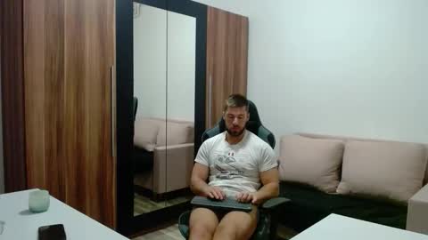 darius_94 online show from 02.07.26