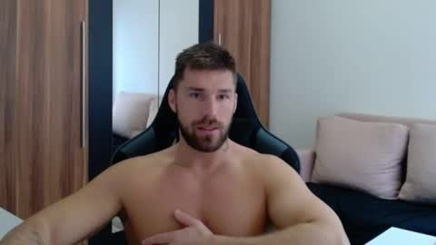 darius_94 online show from 02.09.26